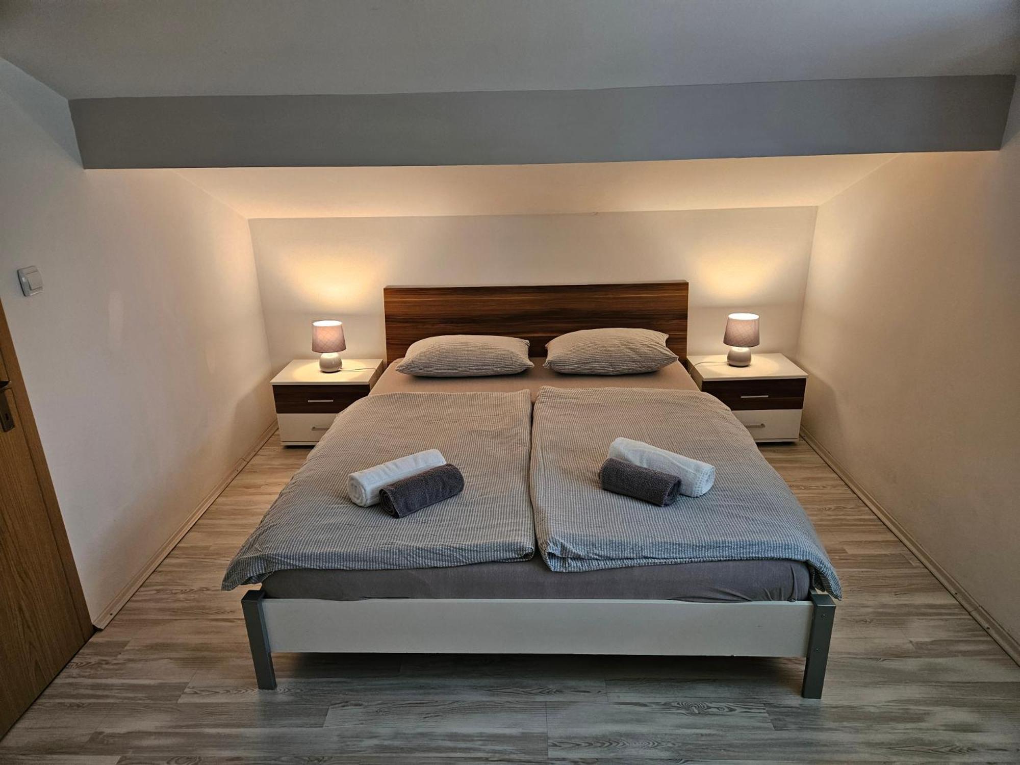Apartments Domacija Mlaker Podčetrtek Zimmer foto