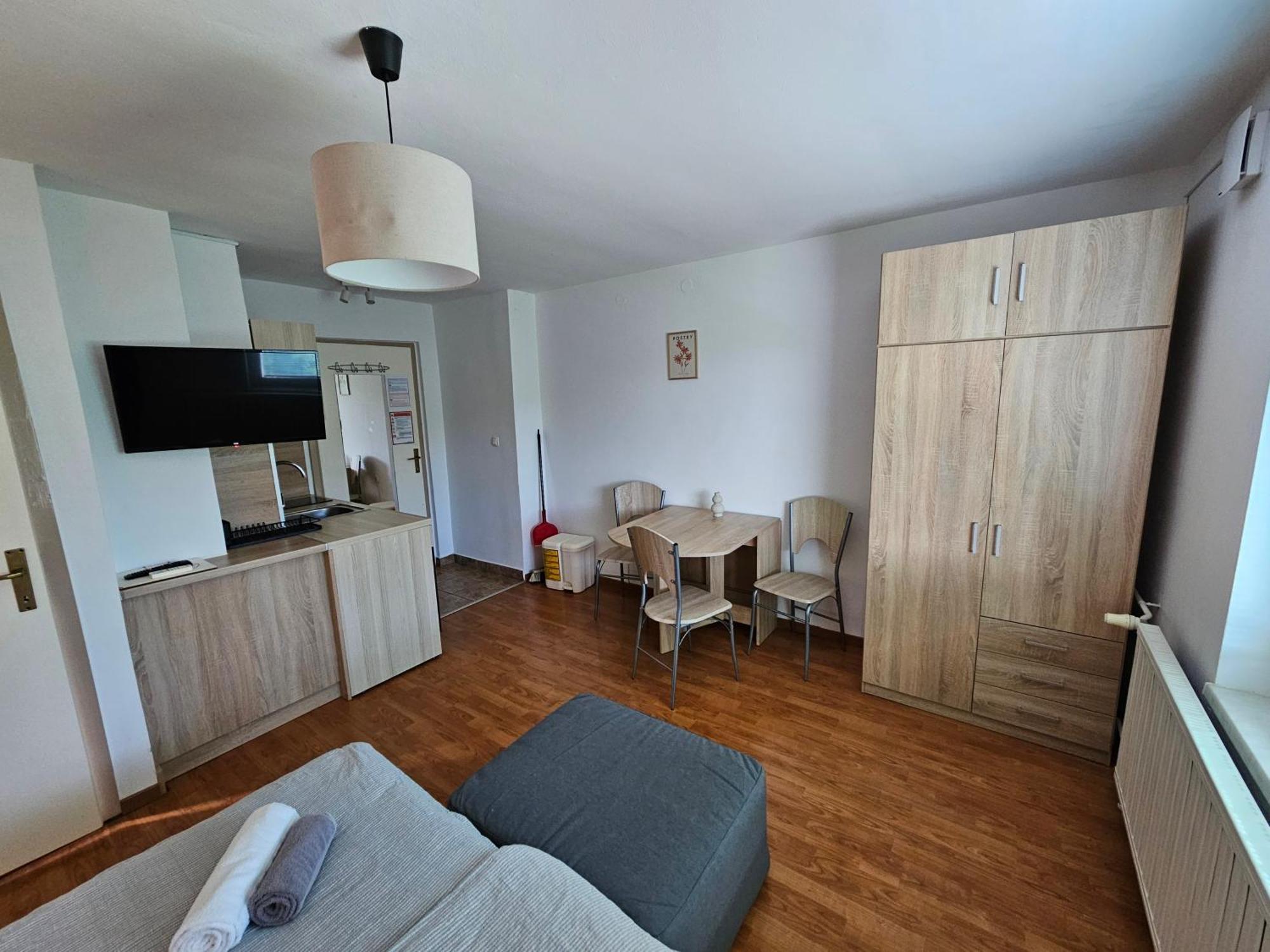 Apartments Domacija Mlaker Podčetrtek Zimmer foto